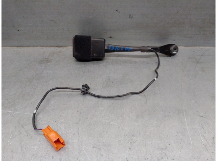 Recambio de enganche cinturon para jaguar xe (x760) 2.0 d referencia OEM IAM FK7261208AD T4N9483 