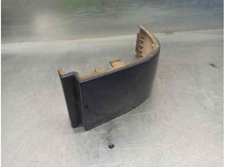 Recambio de molduras traseras para seat alhambra (7v9) 1.9 tdi referencia OEM IAM 7M3807872  