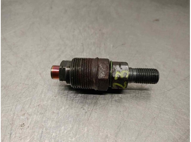 Recambio de inyector para opel corsa b city referencia OEM IAM 881090 