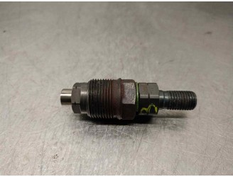 Replacement injector for Opel Corsa B City OEM IAM reference 881090 