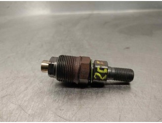 Replacement injector for Opel Corsa B City OEM IAM reference 881090 