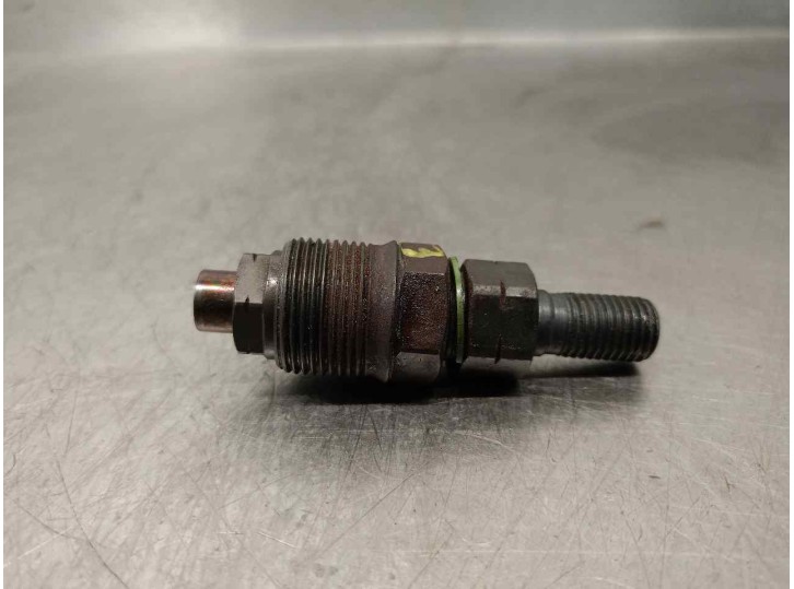 Recambio de inyector para opel corsa b city referencia OEM IAM 881090 