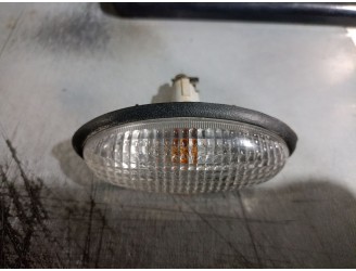 Recambio de piloto intermitente aleta para ssangyong korando (kj) 2.9 td referencia OEM IAM 8340006100 8340006100 