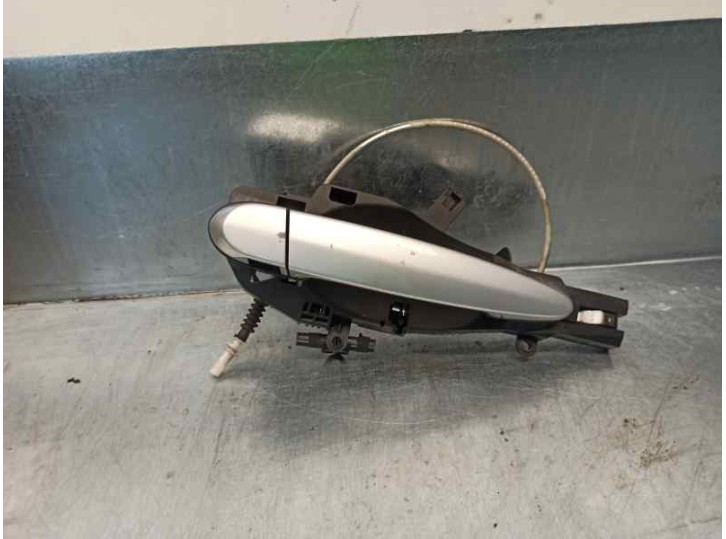 Replacement rear right exterior door handle for BMW 3 Series Touring (E91) 2.0 turbodiesel CAT OEM IAM reference 51217207540 