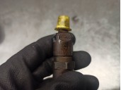 Replacement injector for Peugeot 106 (S2) 1.5 diesel CAT (TUD5 / VJX) OEM IAM reference KCE30S8 
