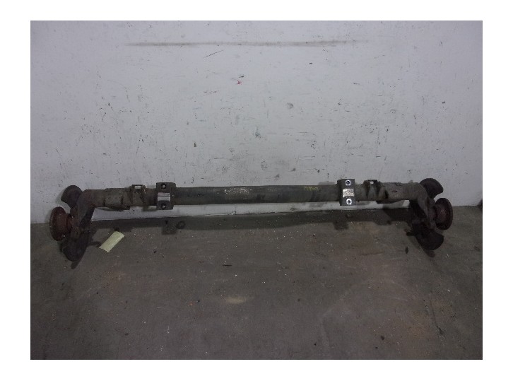 Recambio de puente trasero para volkswagen caddy ka/kb (2k) referencia OEM IAM 2K5501101E PARA DISCOS 5 AGUJEROS BURRA 7