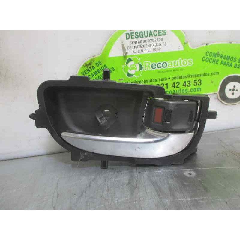 Recambio de maneta interior delantera derecha para toyota yaris 1.5 16v cat (híbrido) referencia OEM IAM 692050D271  