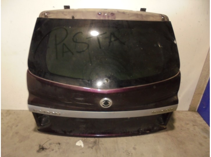 Replacement rear tailgate for SsangYong Kyron 2.0 OEM IAM reference 6400108302 PURPLE 5 DOORS