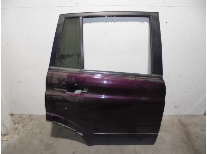 Recambio de puerta trasera derecha para ssangyong kyron 2.0 referencia OEM IAM 6300408103 MORADA 5 PUERTAS