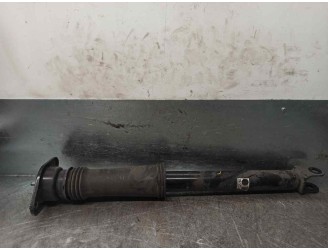 Recambio de amortiguador trasero derecho para hyundai i40 1.7 crdi cat referencia OEM IAM 553113Z780  