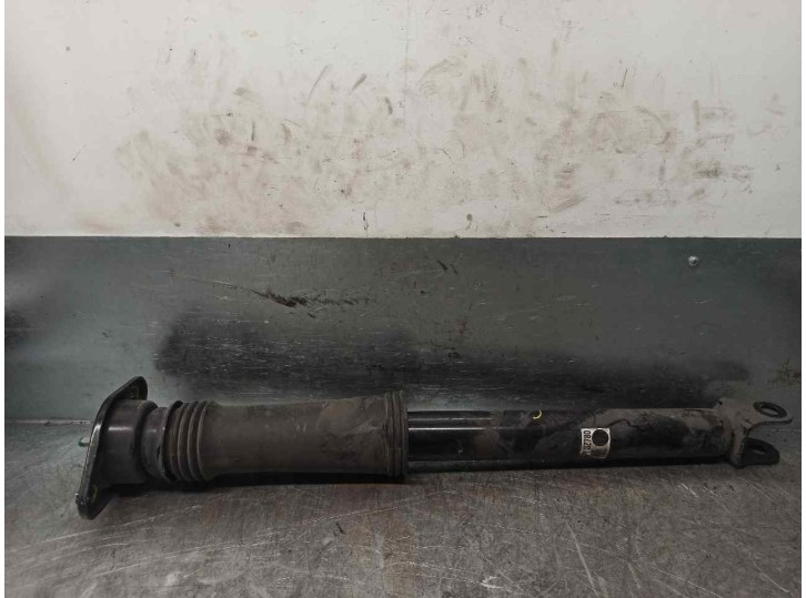 Recambio de amortiguador trasero derecho para hyundai i40 1.7 crdi cat referencia OEM IAM 553113Z780  