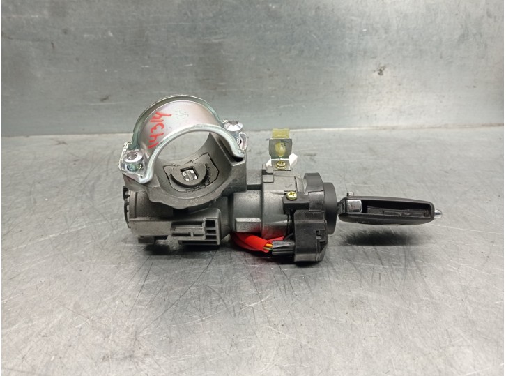 Recambio de conmutador de arranque para hyundai i40 1.7 crdi cat referencia OEM IAM 819103V020 
