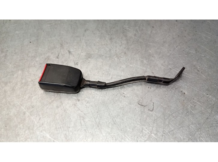 Recambio de enganche cinturon para renault express furgoneta/monovolumen (f40_, g40_) 1.4 (f40d) referencia OEM IAM 7700765758 7