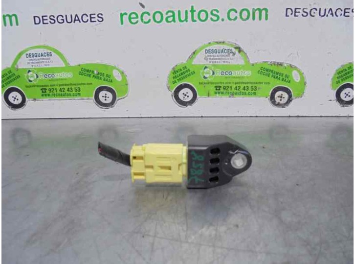 Recambio de sensor airbag para toyota rav 4 (a3) 2.0 16v cat referencia OEM IAM 8983133020  