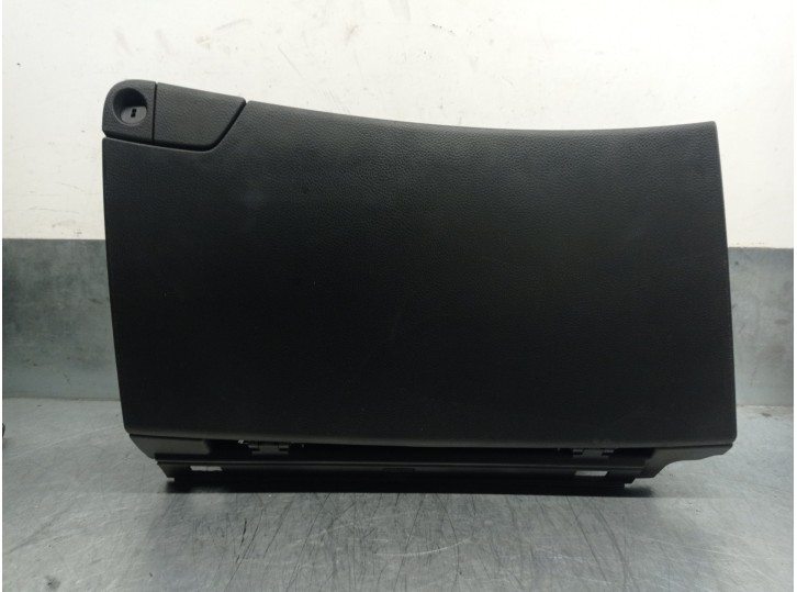 Recambio de guantera para hyundai i40 1.7 crdi cat referencia OEM IAM 845103Z100RY 845433Z000 