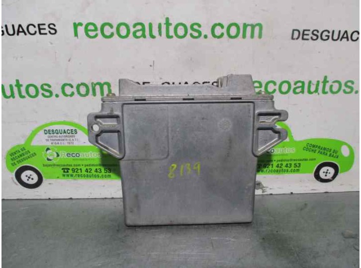 Replacement engine ECU for Renault Clio II Phase I (B/CBO) 1.9 Diesel OEM IAM reference 7700104956 R04080009F LUCAS