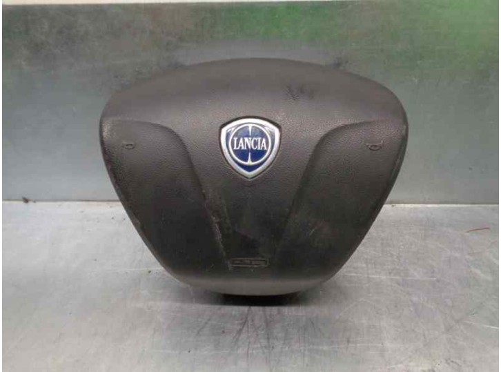 Replacement front left airbag for Lancia Delta (181) 1.9 TwinTurbo Diesel CAT OEM IAM reference 07354740340 