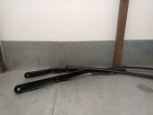 Recambio de brazo limpia delantero derecho para bmw 5 touring (f11) 520 d referencia OEM IAM 6161718245904  6161720315604