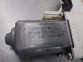 Recambio de elevalunas delantero derecho para audi a4 ber. (b8) 2.0 16v tdi referencia OEM IAM 8K0959802A 2 PINES 4 PUERTAS