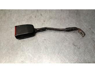 Recambio de enganche cinturon para renault express furgoneta/monovolumen (f40_, g40_) 1.4 (f40d) referencia OEM IAM 7700765757 7