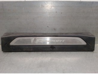 Recambio de molduras delanteras para jaguar xe (x760) 2.0 d referencia OEM IAM GX7M13201CB 