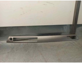 Recambio de consola para bmw serie 3 berlina (e90) 2.0 16v referencia OEM IAM 7132845 