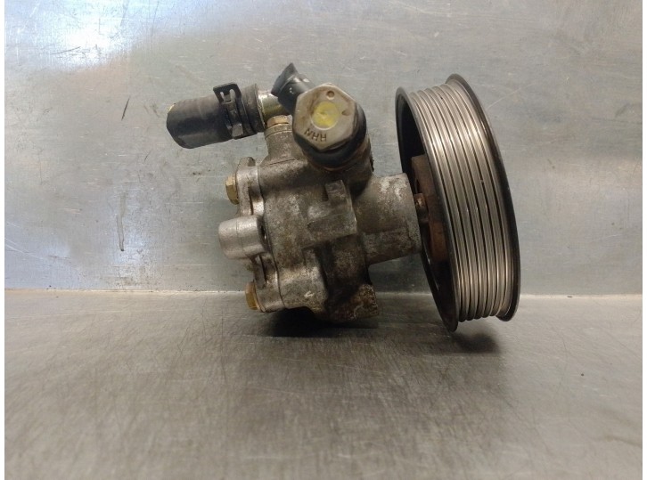 Recambio de bomba servodireccion para seat toledo (1m2) 1.9 tdi referencia OEM IAM 1J0422154A 1J0422154A KYB