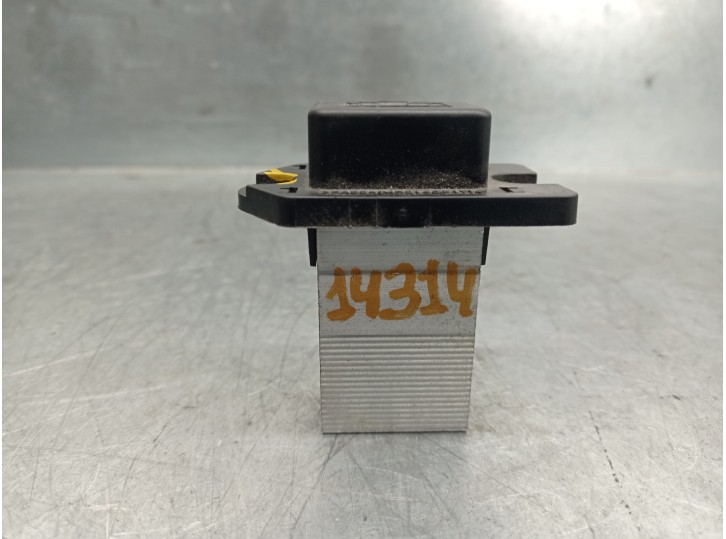 Recambio de resistencia calefaccion para hyundai i40 1.7 crdi cat referencia OEM IAM 971792J000 