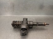 Recambio de inyector para seat ibiza (6l1) 1.9 tdi referencia OEM IAM 038130073AJ 0414720037 BOSCH