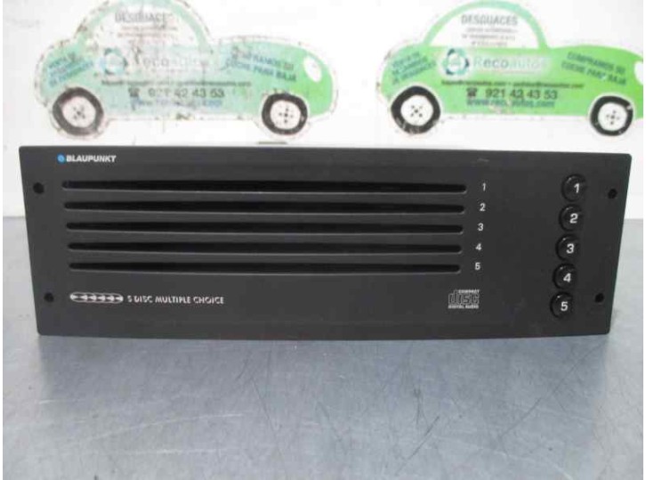 Replacement audio system / CD radio for Citroën C4 Berlina Exclusive OEM IAM reference 9663723177 