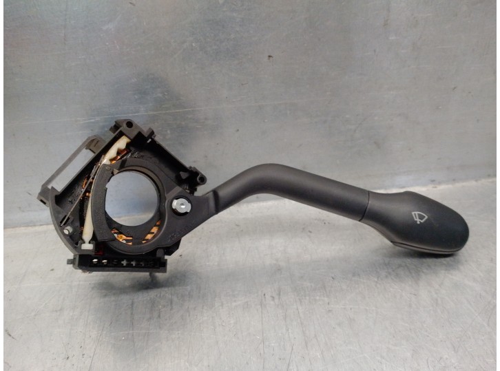 Replacement wiper stalk for Seat Ibiza (6K) 1.8 CAT (ABS. ADZ) OEM IAM reference 6K6953503 