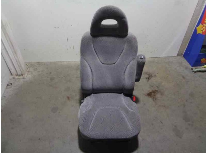 Recambio de asiento delantero derecho para mitsubishi space wagon (n80/n90) 2.4 gdi cat referencia OEM IAM TELA GRIS 5 PUERTAS