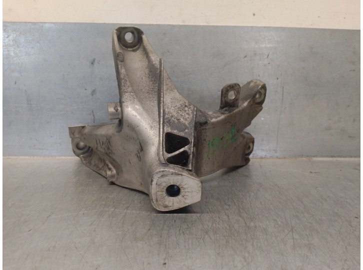 Recambio de soporte motor para audi a4 ber. (b8) 2.0 16v tdi referencia OEM IAM 8K0199308CA 