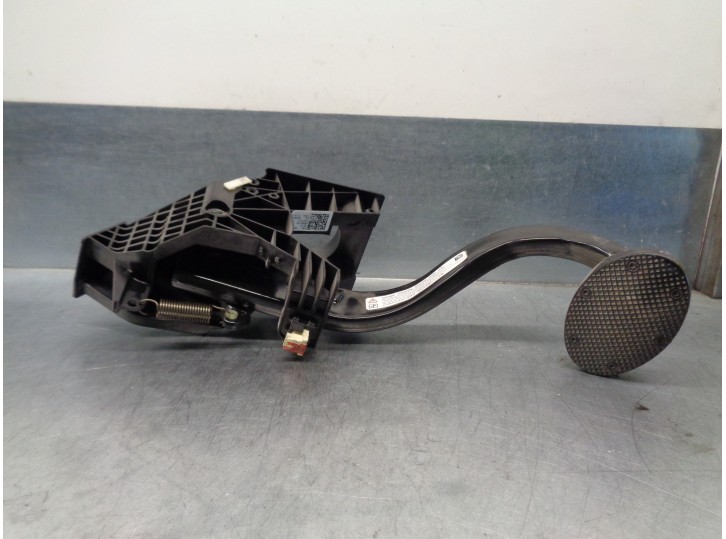 Recambio de pedal freno para mini f60 countryman 16v referencia OEM IAM 6854629 6860675 