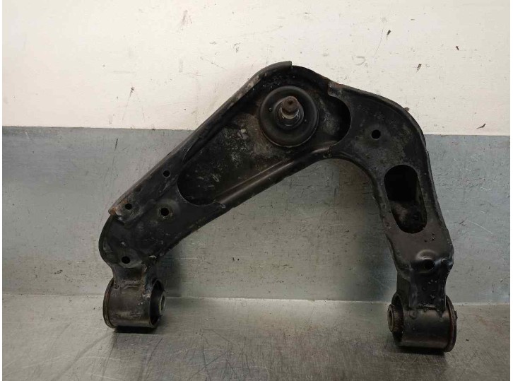 Recambio de brazo suspension superior delantero izquierdo para nissan navara pick-up (d40m) 2.5 dci diesel cat referencia OEM IA