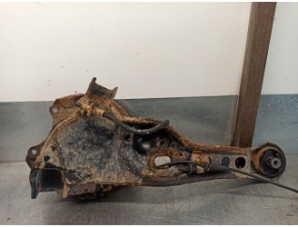 Recambio de mangueta trasera izquierda para mitsubishi space star (dg0) 1.9 di-d cat referencia OEM IAM MR915065  CESTA 37 B