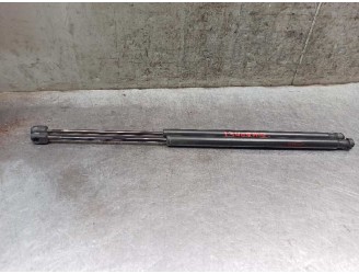 Recambio de amortiguadores maletero / porton para kia sportage 2.0 crdi referencia OEM IAM 817701F010 