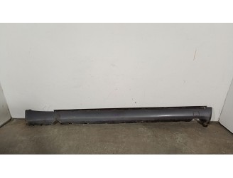 Recambio de faldon lateral para mercedes-benz clase e (w124) berlina 3.0 diesel cat referencia OEM IAM 1246902340 A124690075 