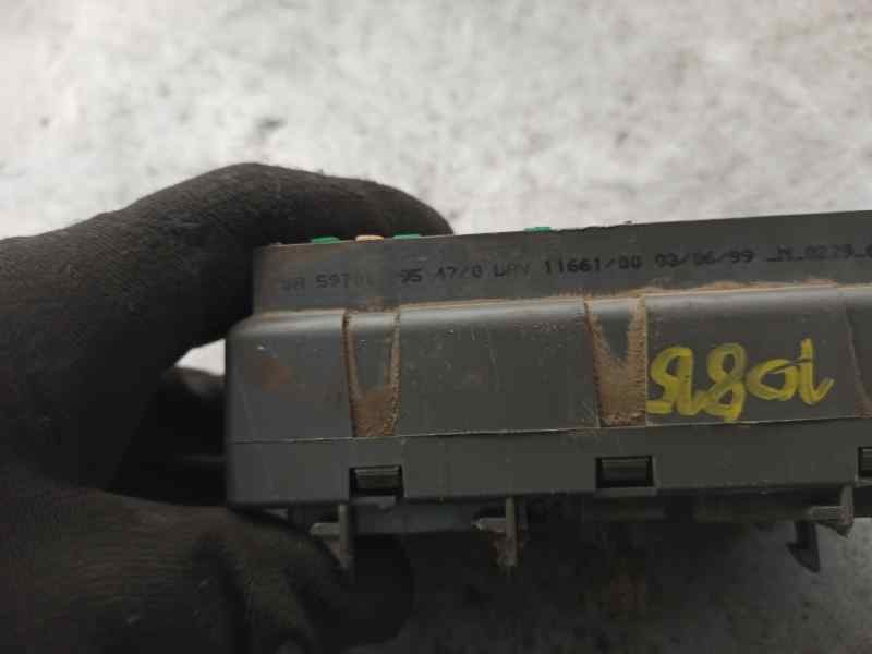 Recambio de caja reles / fusibles para peugeot 806 2.1 turbodiesel cat referencia OEM IAM 5970109547  