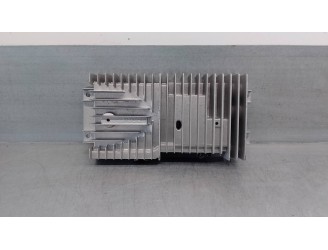 Recambio de amplificador para mazda cx-7 (er) 2.2 turbodiesel cat referencia OEM IAM EH4466920  BOSE