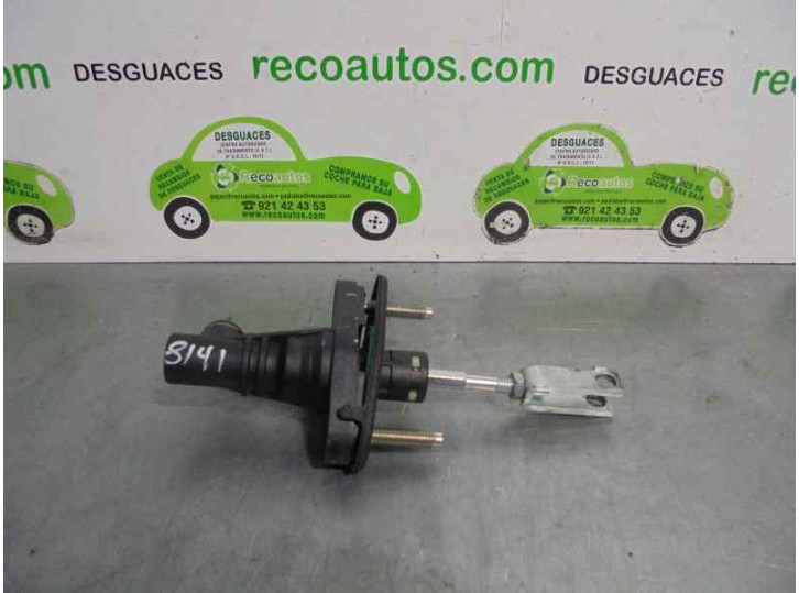 Recambio de bomba embrague para toyota auris 2.0 d-4d cat referencia OEM IAM 3142002051  
