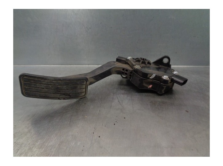 Replacement accelerator pedal position sensor for Subaru Legacy V station wagon (BR) 2.0 D AWD OEM IAM reference 36010AG140 1988