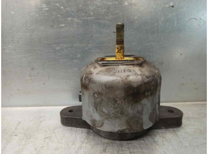 Recambio de soporte cambio para audi a8 (4e2) 4.2 v8 40v referencia OEM IAM 4E0399151CE  