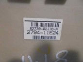 Recambio de caja reles / fusibles para toyota auris 2.0 d-4d cat referencia OEM IAM 8273002J70 