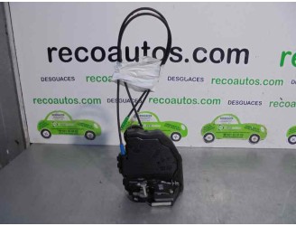 Recambio de cerradura puerta trasera izquierda para toyota auris 2.0 d-4d cat referencia OEM IAM 6906002170 2 PINES 5 PUERTAS