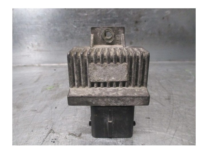 Recambio de caja precalentamiento para citroën xsara picasso 1.6 16v hdi fap referencia OEM IAM 9640469680  