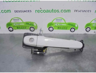 Recambio de maneta exterior delantera izquierda para toyota auris 2.0 d-4d cat referencia OEM IAM 8999130050  