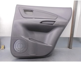 Recambio de guarnecido puerta trasera derecha para hyundai tucson (jm) 2.0 crdi a las 4 ruedas referencia OEM IAM 833022E021LM 