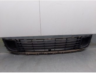 Recambio de rejilla paragolpes central para chevrolet cruze (j300) 2.0 cdi referencia OEM IAM 9681052677  