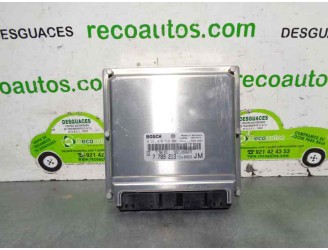 Recambio de centralita motor uce para opel omega b 2.5 24v dti cat (y 25 dt / l14) referencia OEM IAM 7789213 0281010719 BOSCH